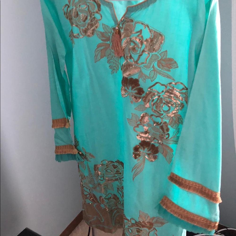 Paksitani Kurti